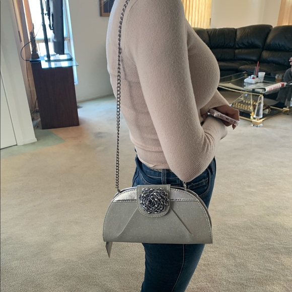 NWT J. Renee Silver Sparkly Purse - Picture 2 of 5